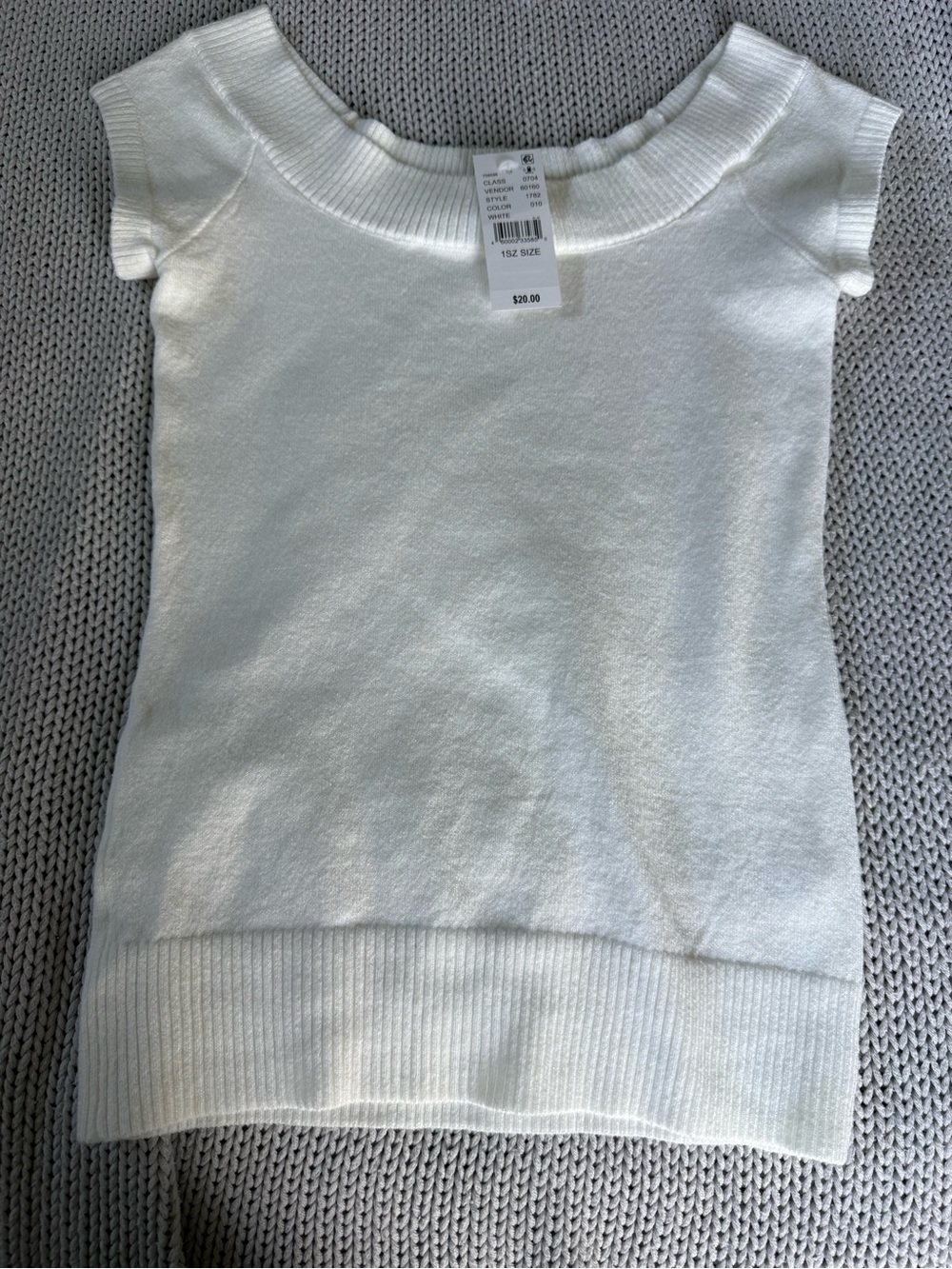 Brandy Melville White Short Sleeve Knit Top NWT